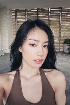 韩国出轨的女人电影